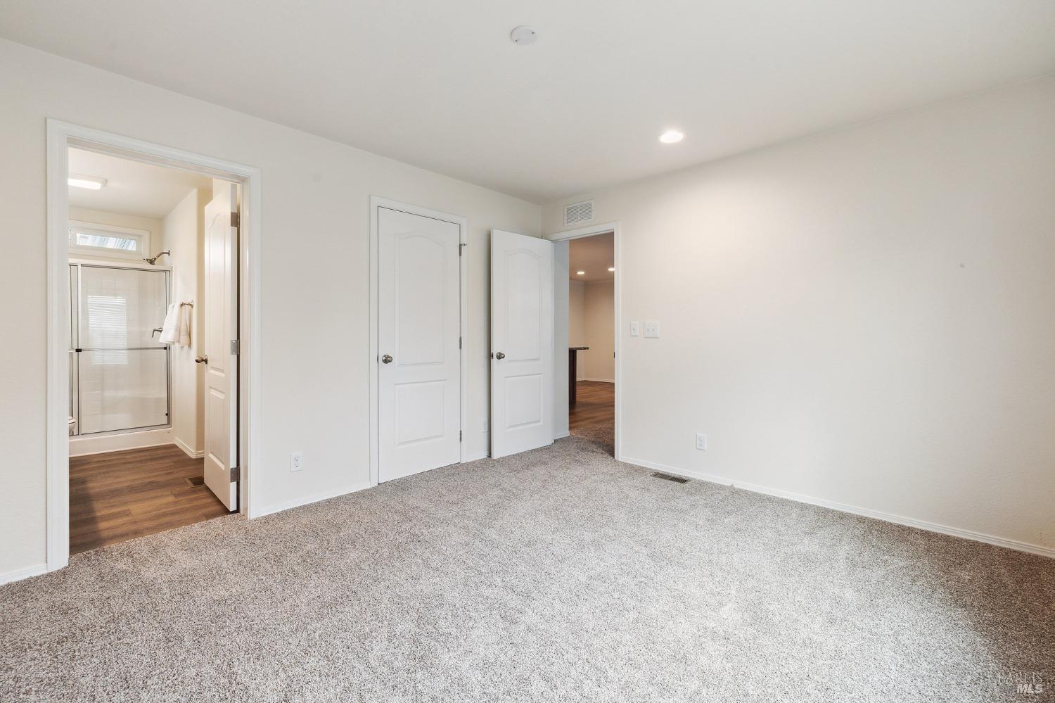 300 Stony Point Rd #508