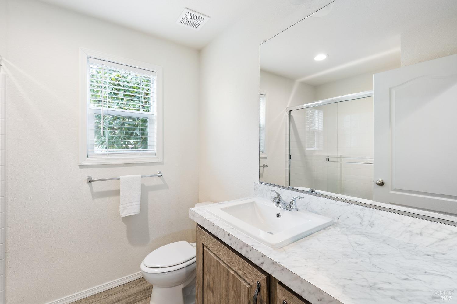 300 Stony Point Rd #425