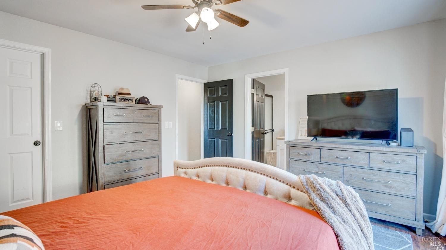 1800 Village East Dr