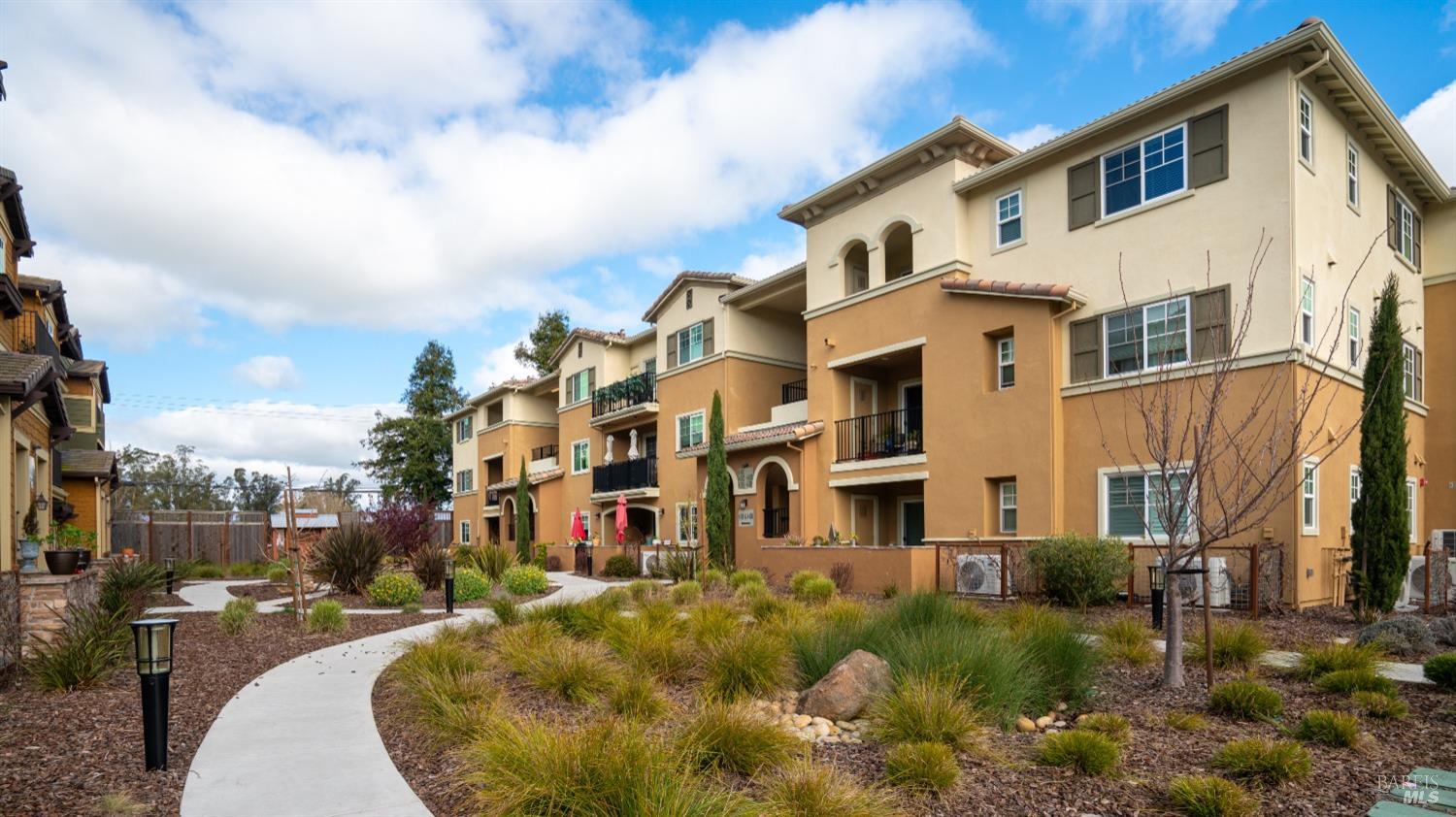 1414 Mauro Pietro Dr #305