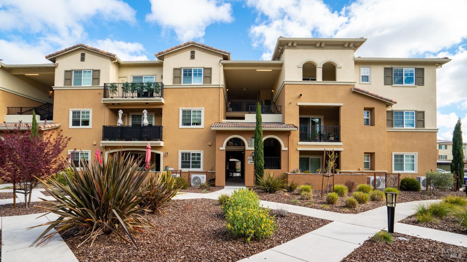 1414 Mauro Pietro Dr #305