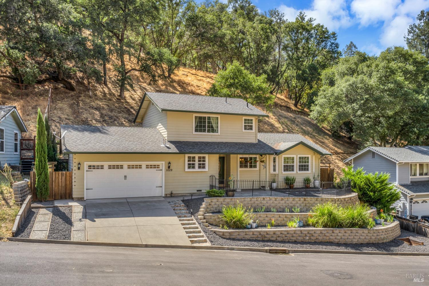 1029 Arroyo Linda Ct