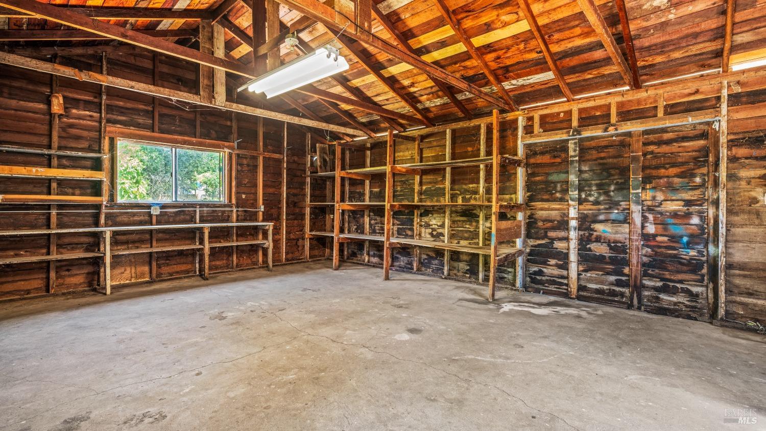 1541 Mountain View Ave