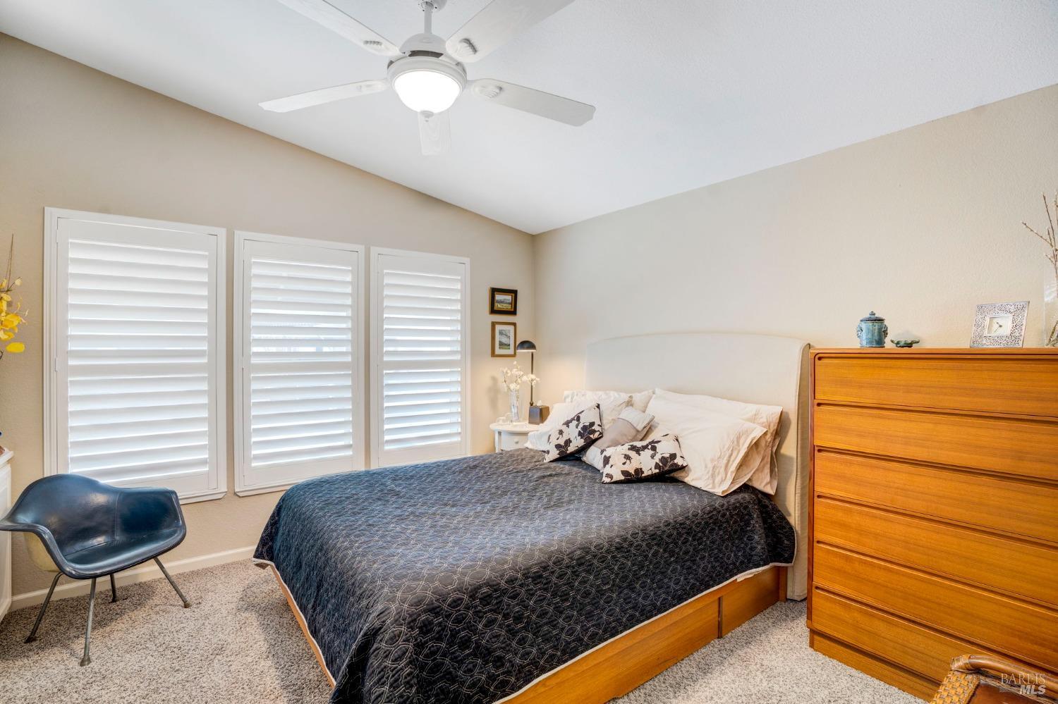 6468 Washington St #143