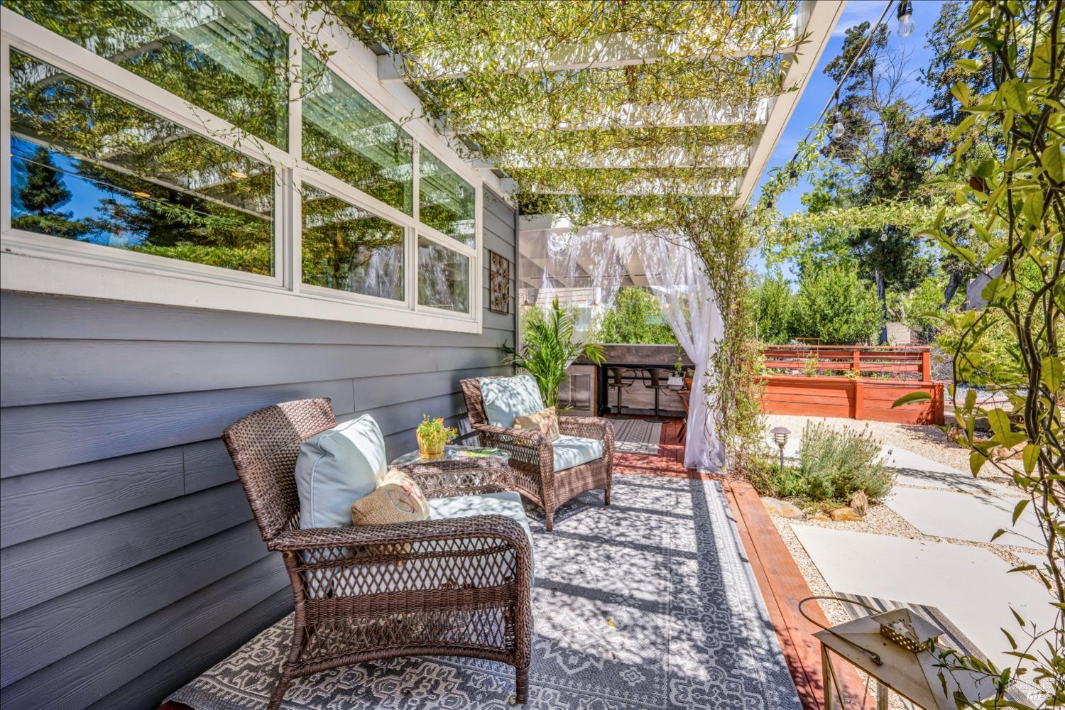 5790 Fairway Knoll Ct