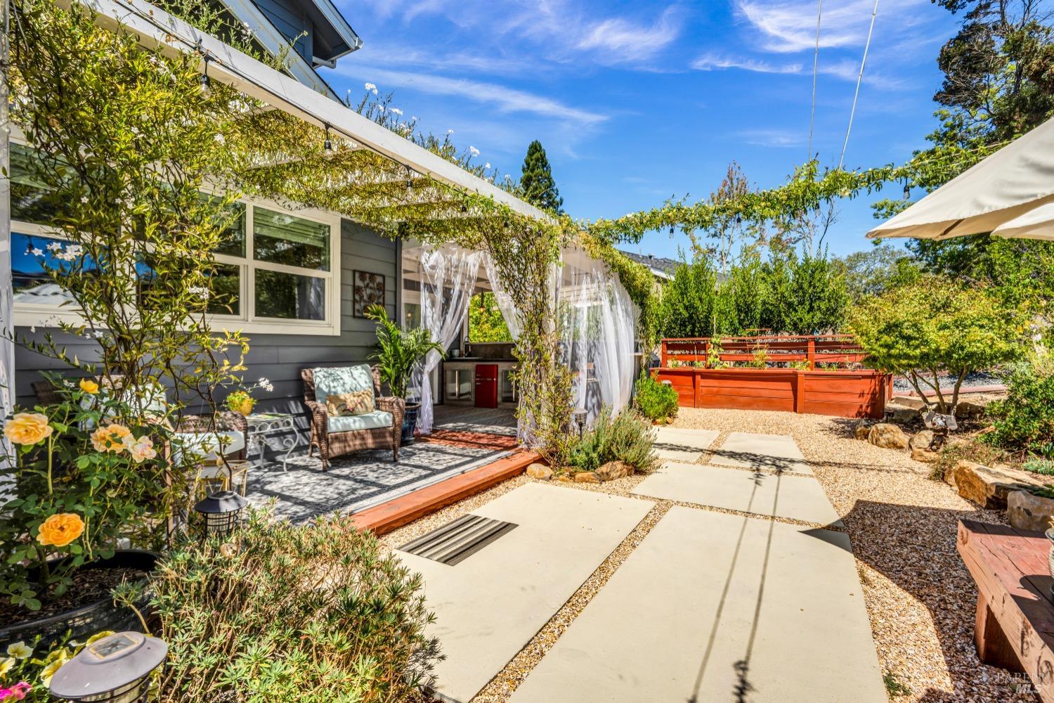 5790 Fairway Knoll Ct