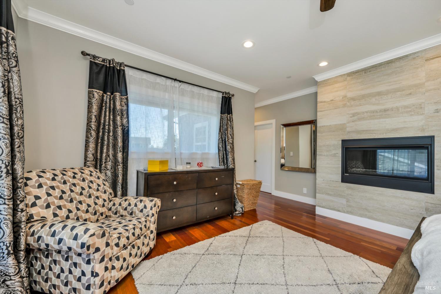 5790 Fairway Knoll Ct