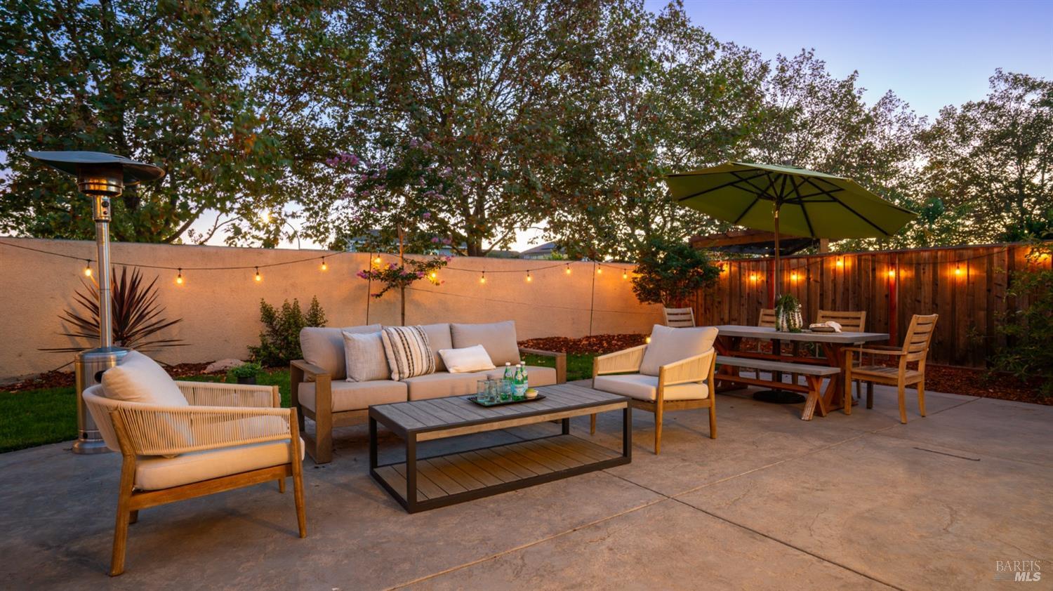 1013 Via Elisabetta Ct