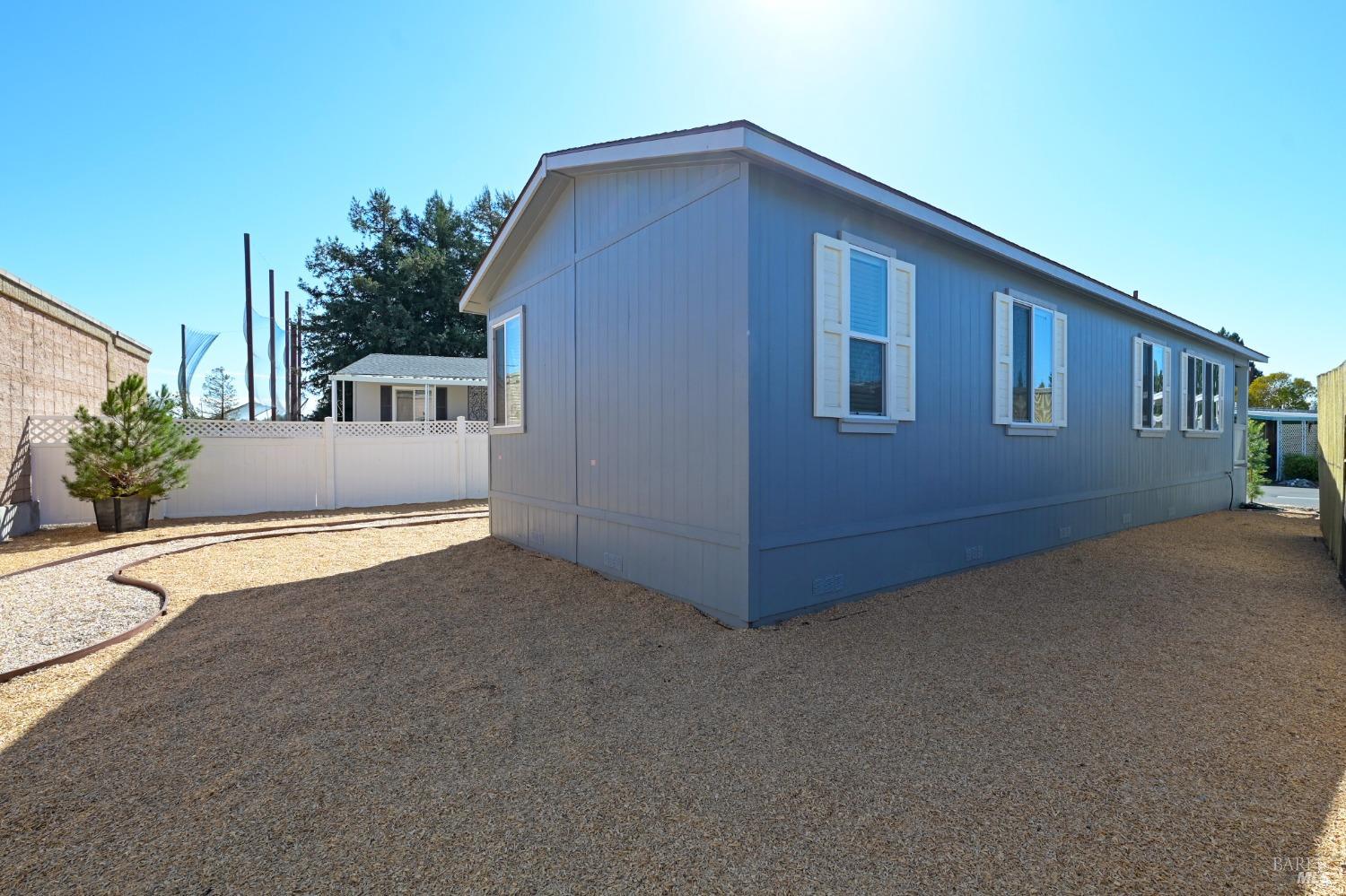 300 Stony Point Rd #253