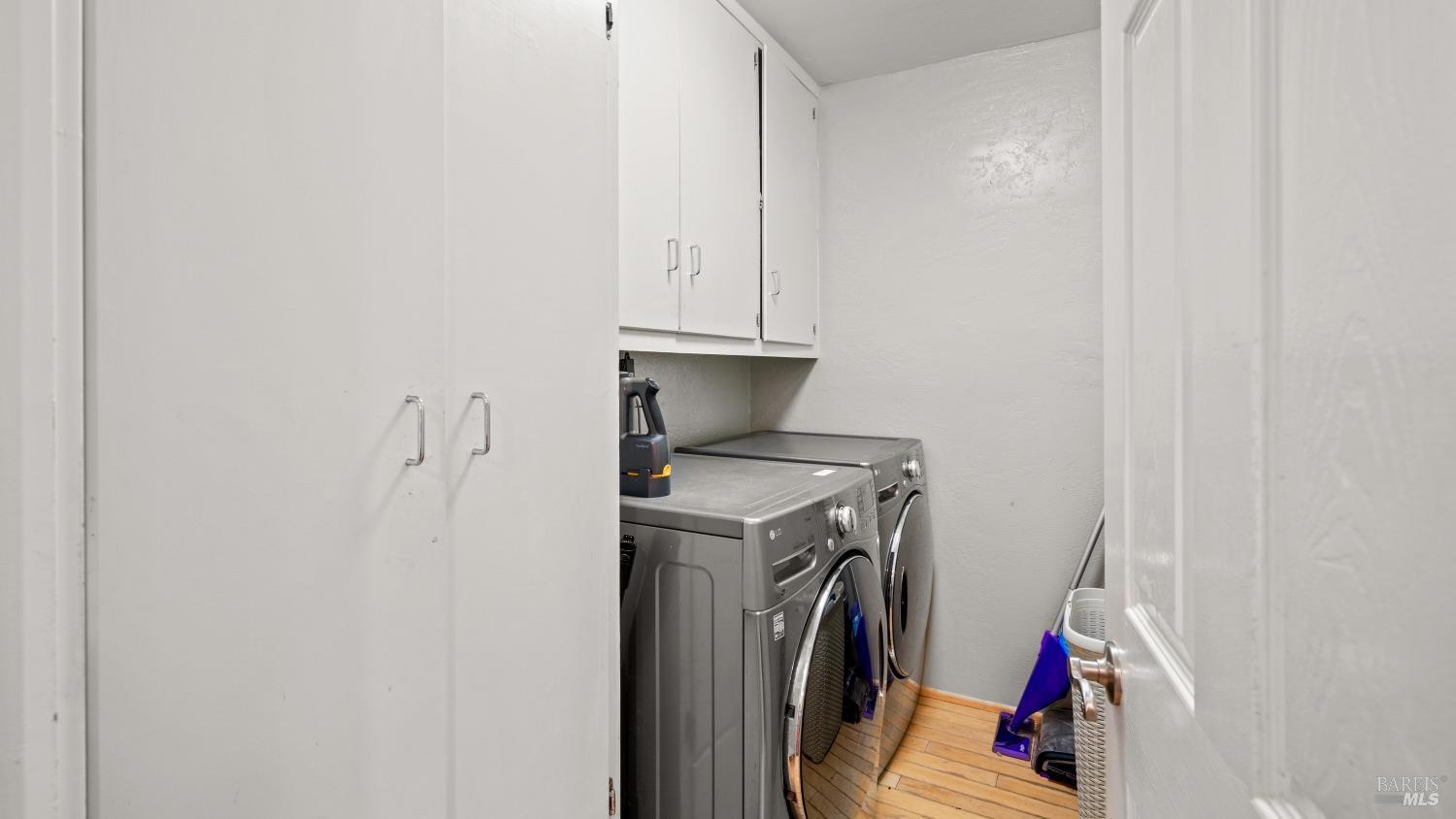 910 Mountain View Ave