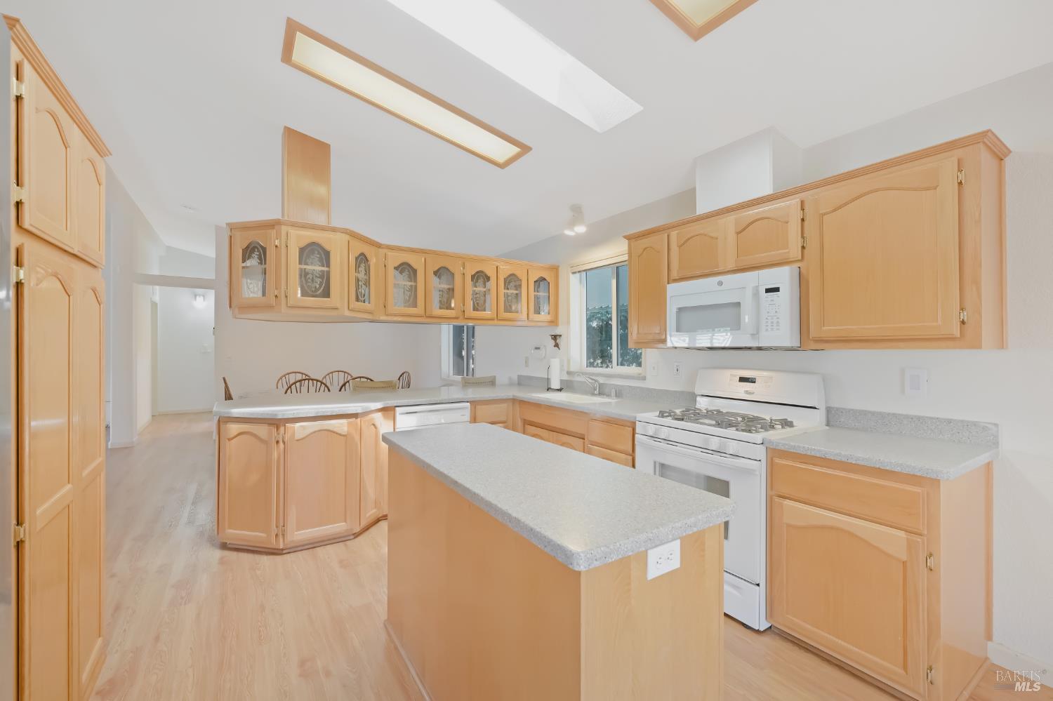 300 Stony Point Rd #255