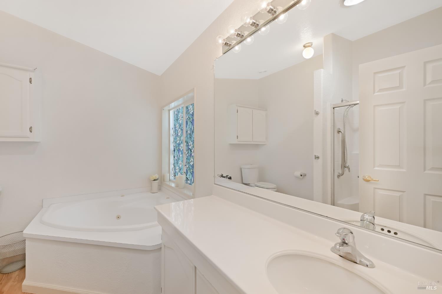 300 Stony Point Rd #255