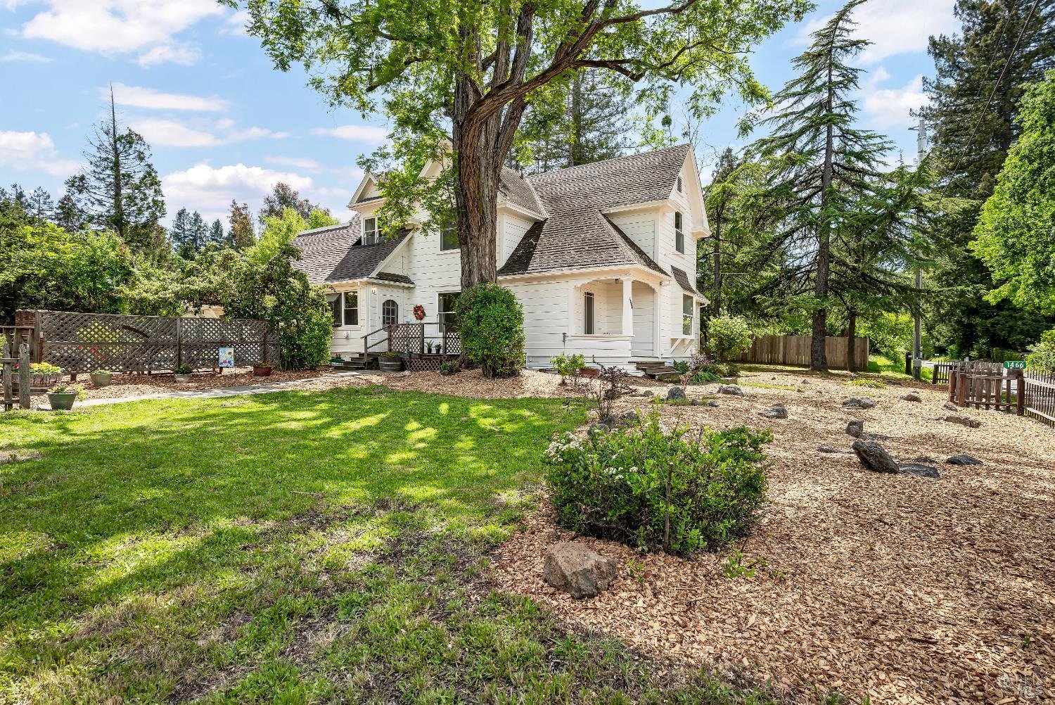 1466 Cooper Rd
