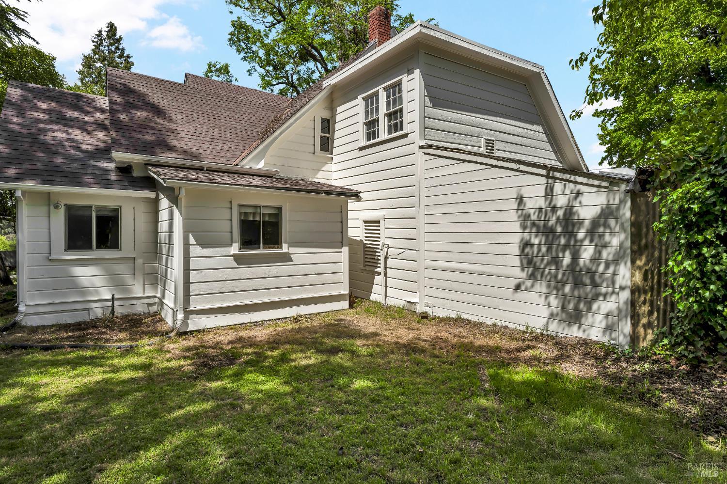 1466 Cooper Rd