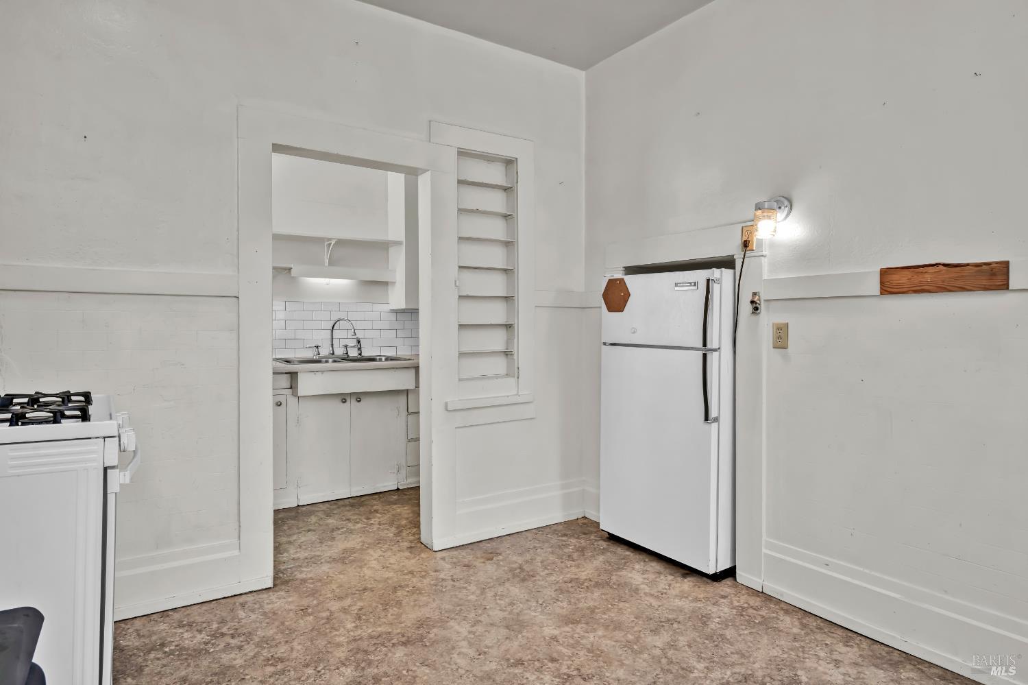 1466 Cooper Rd