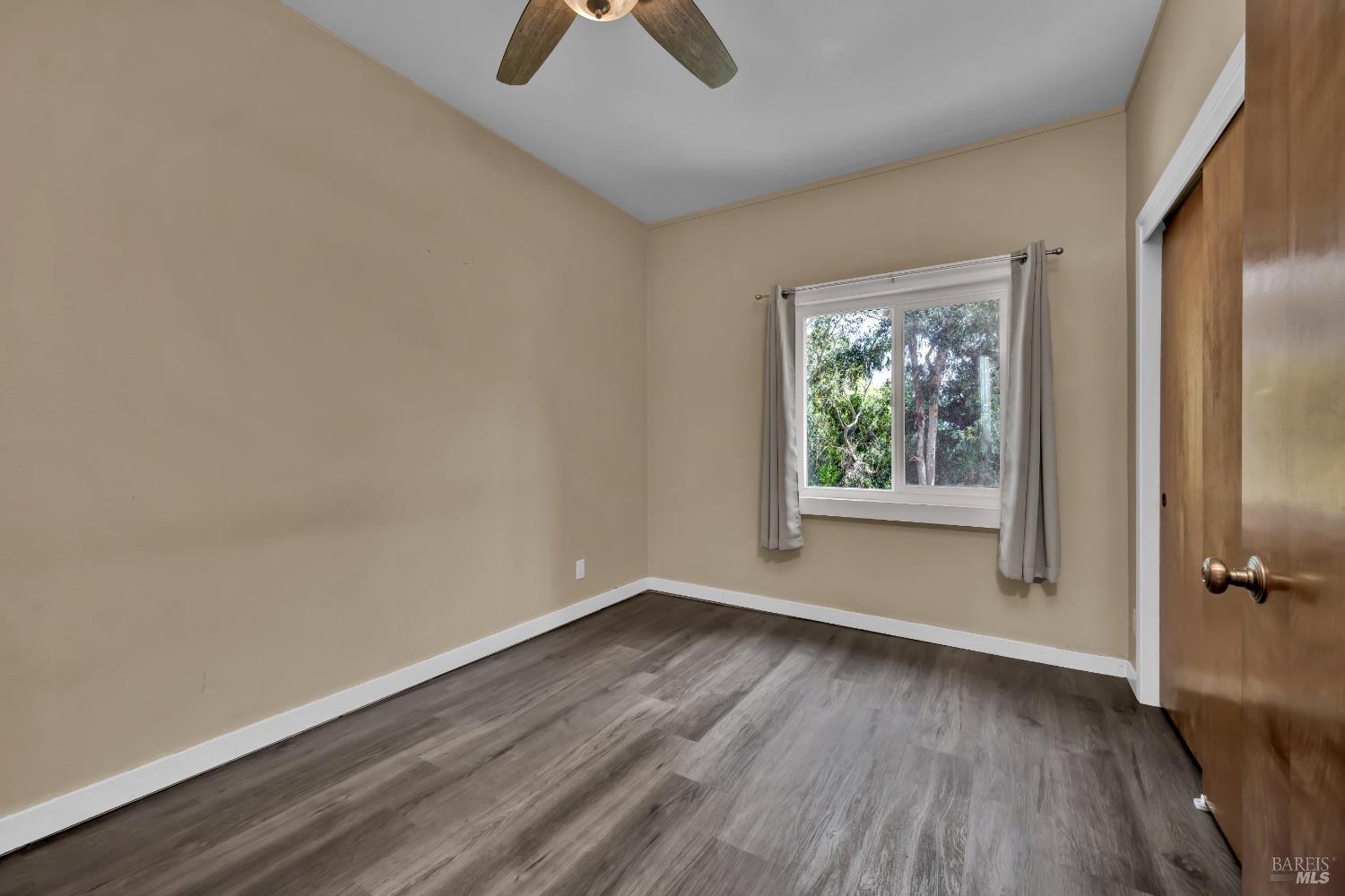 1466 Cooper Rd
