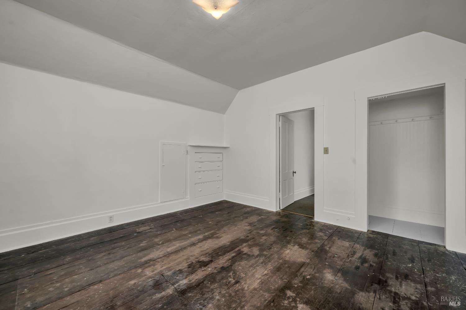 1466 Cooper Rd