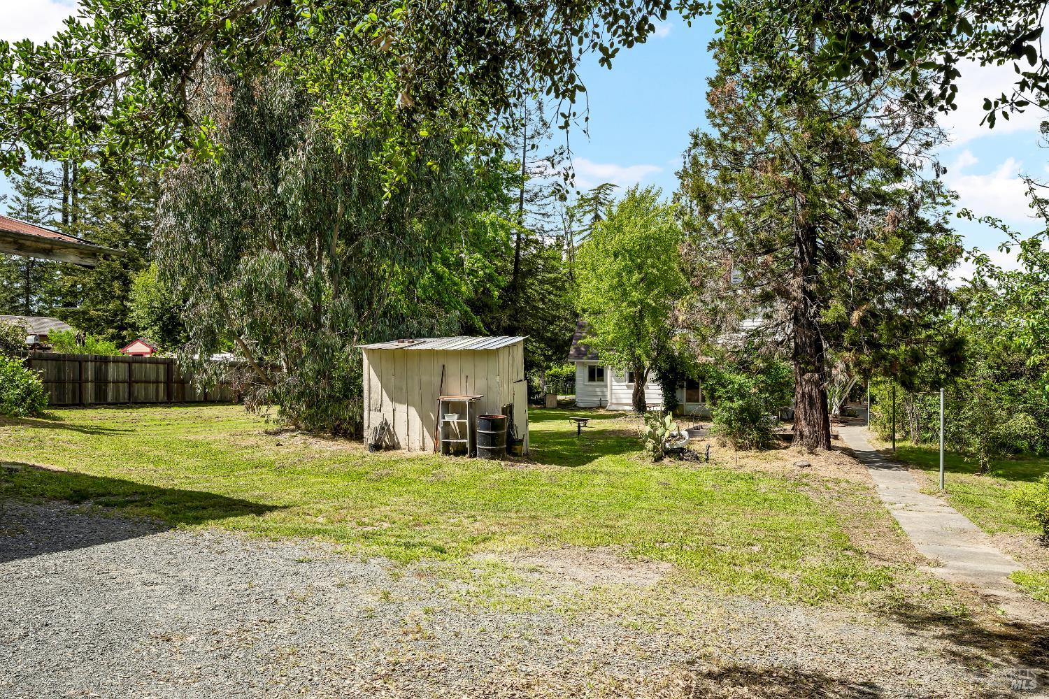 1466 Cooper Rd