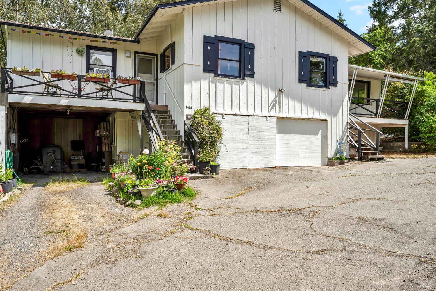 1466 Cooper Rd