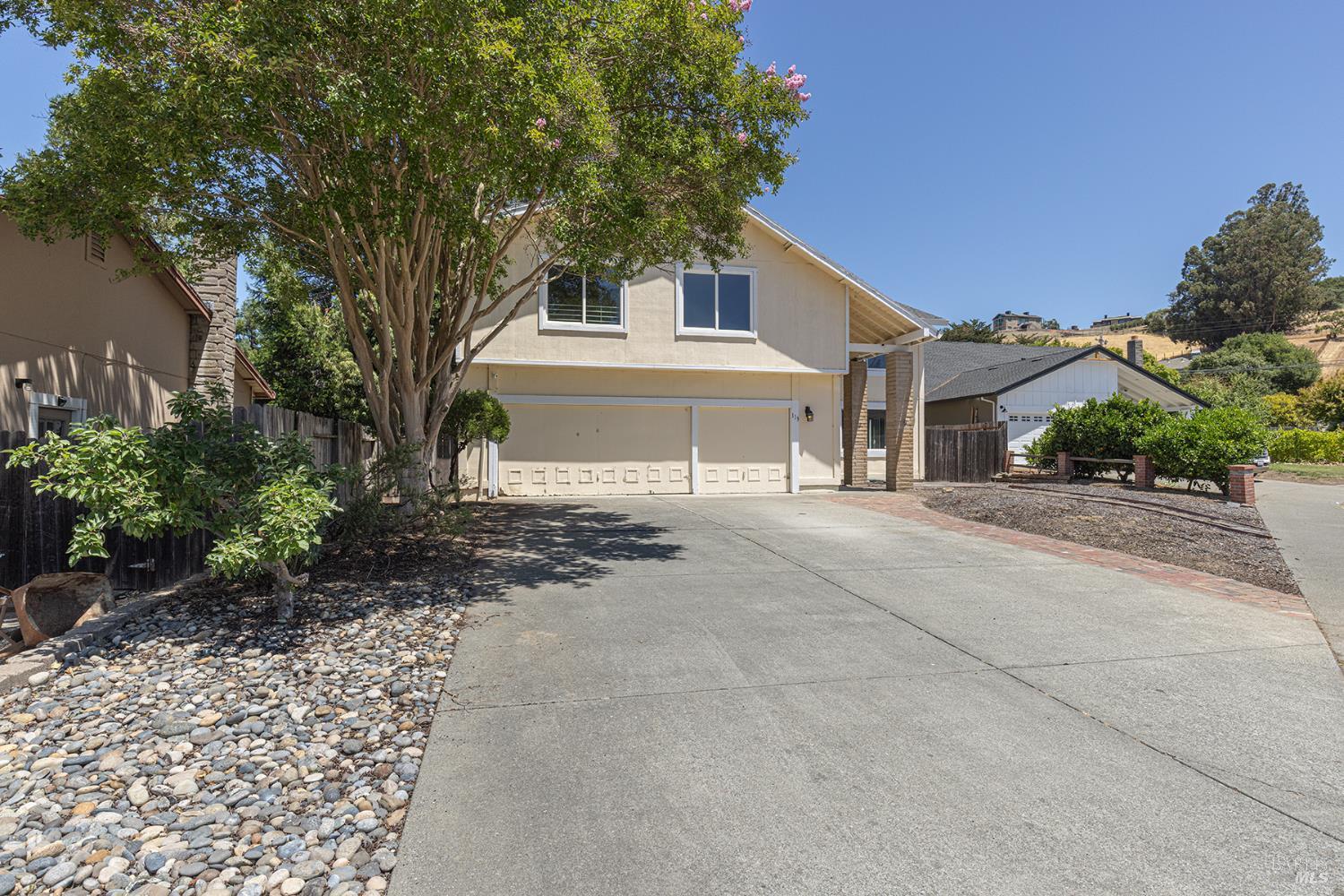 113 Greenridge Ct