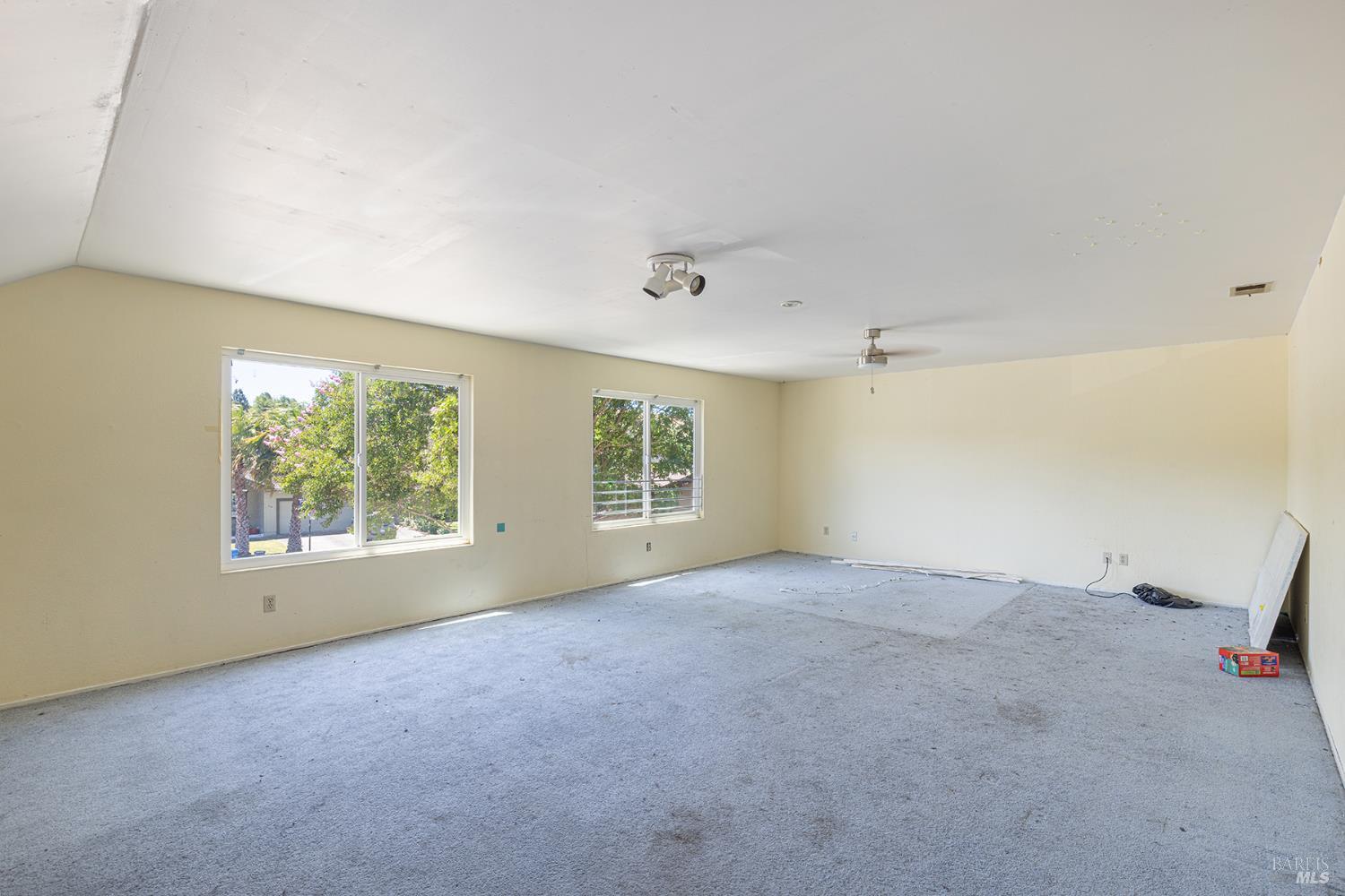 113 Greenridge Ct
