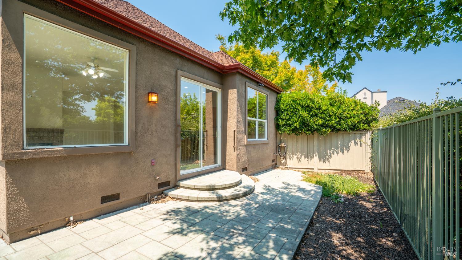 15 Wedgewood Ct