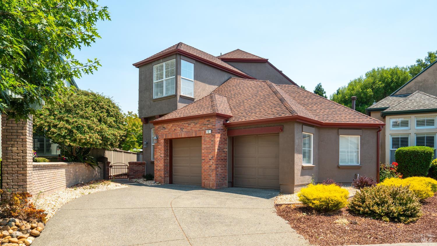 15 Wedgewood Ct