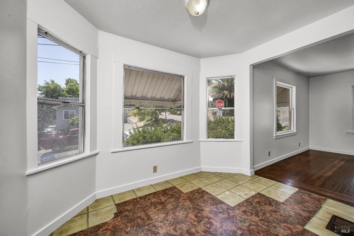 1800 Santa Clara St