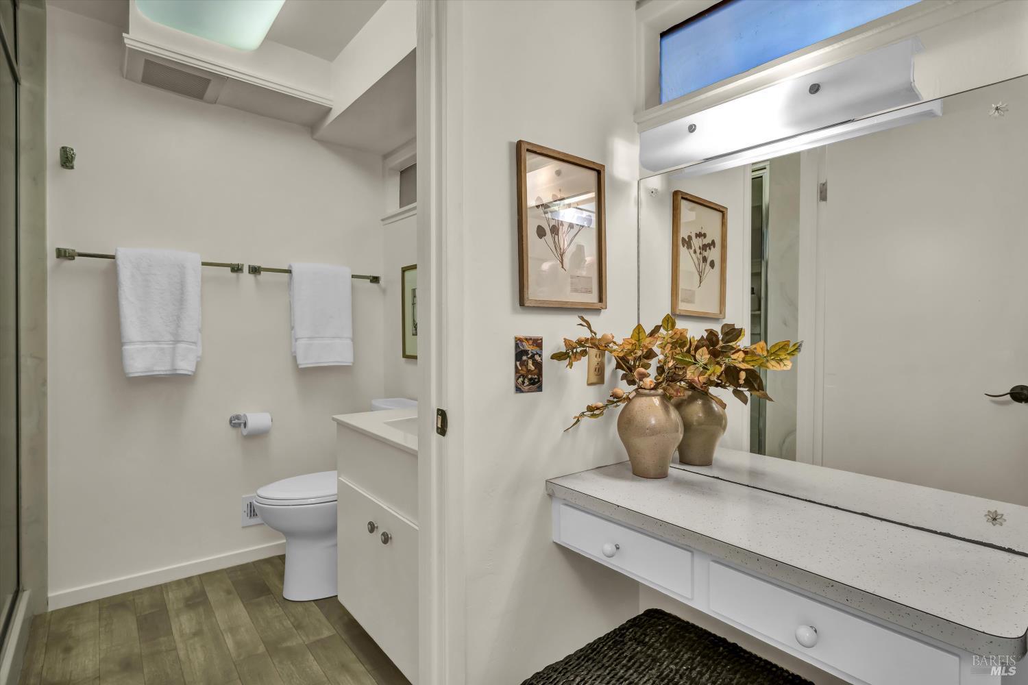 22 Keats Dr