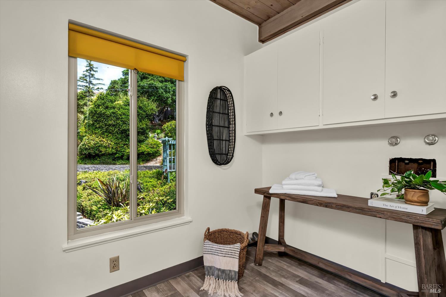 22 Keats Dr