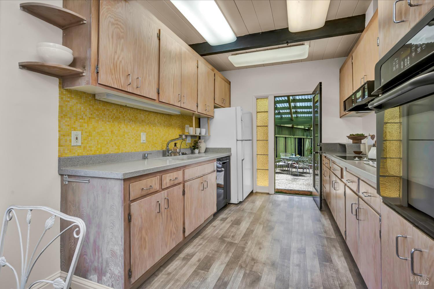 22 Keats Dr