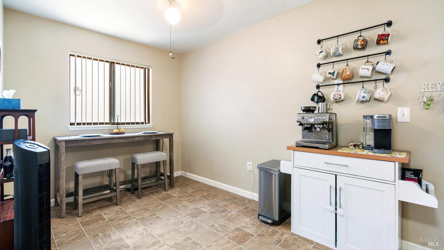 112 Francis Cir