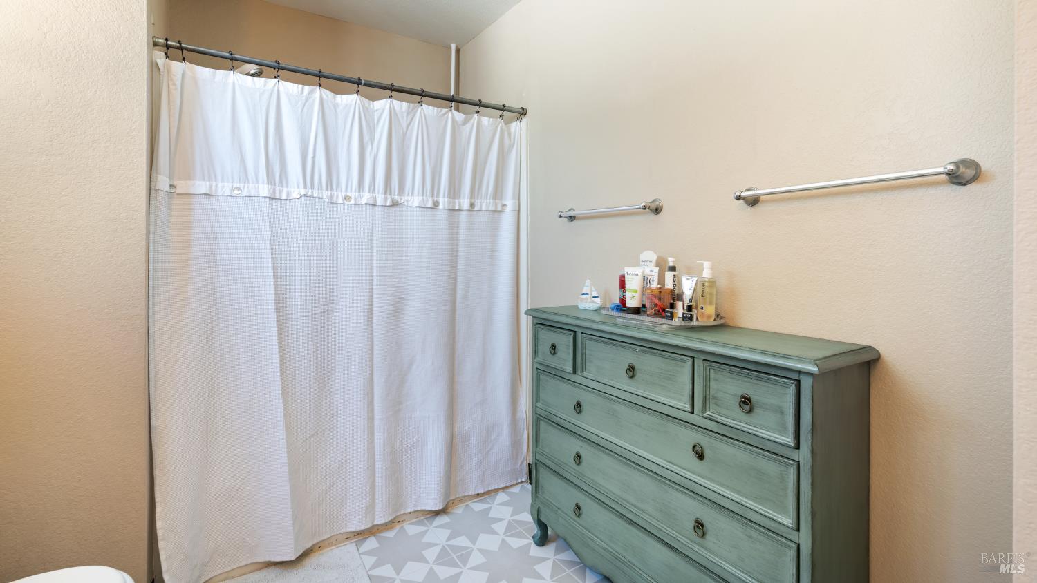 112 Francis Cir