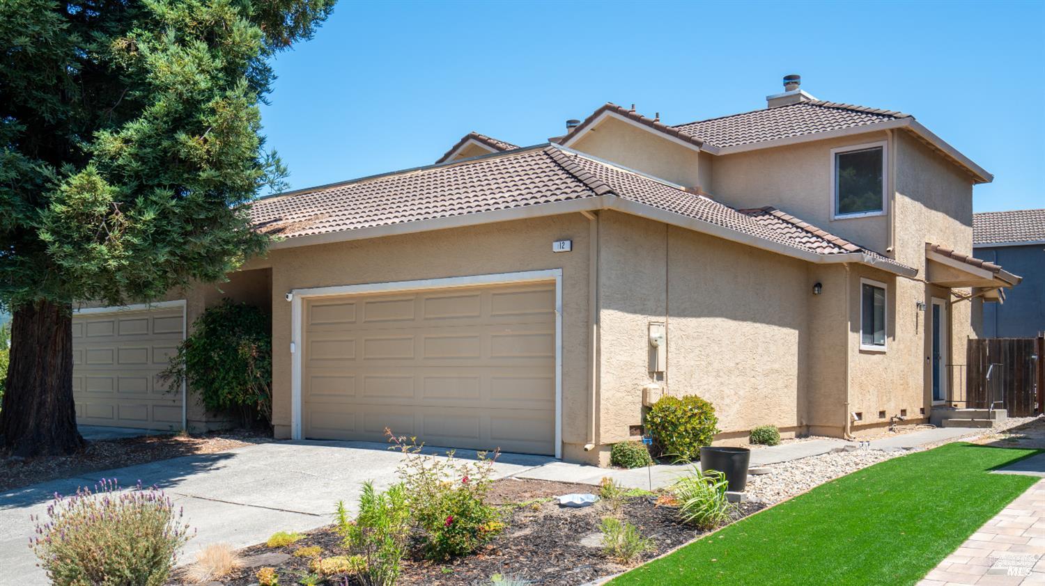 112 Francis Cir
