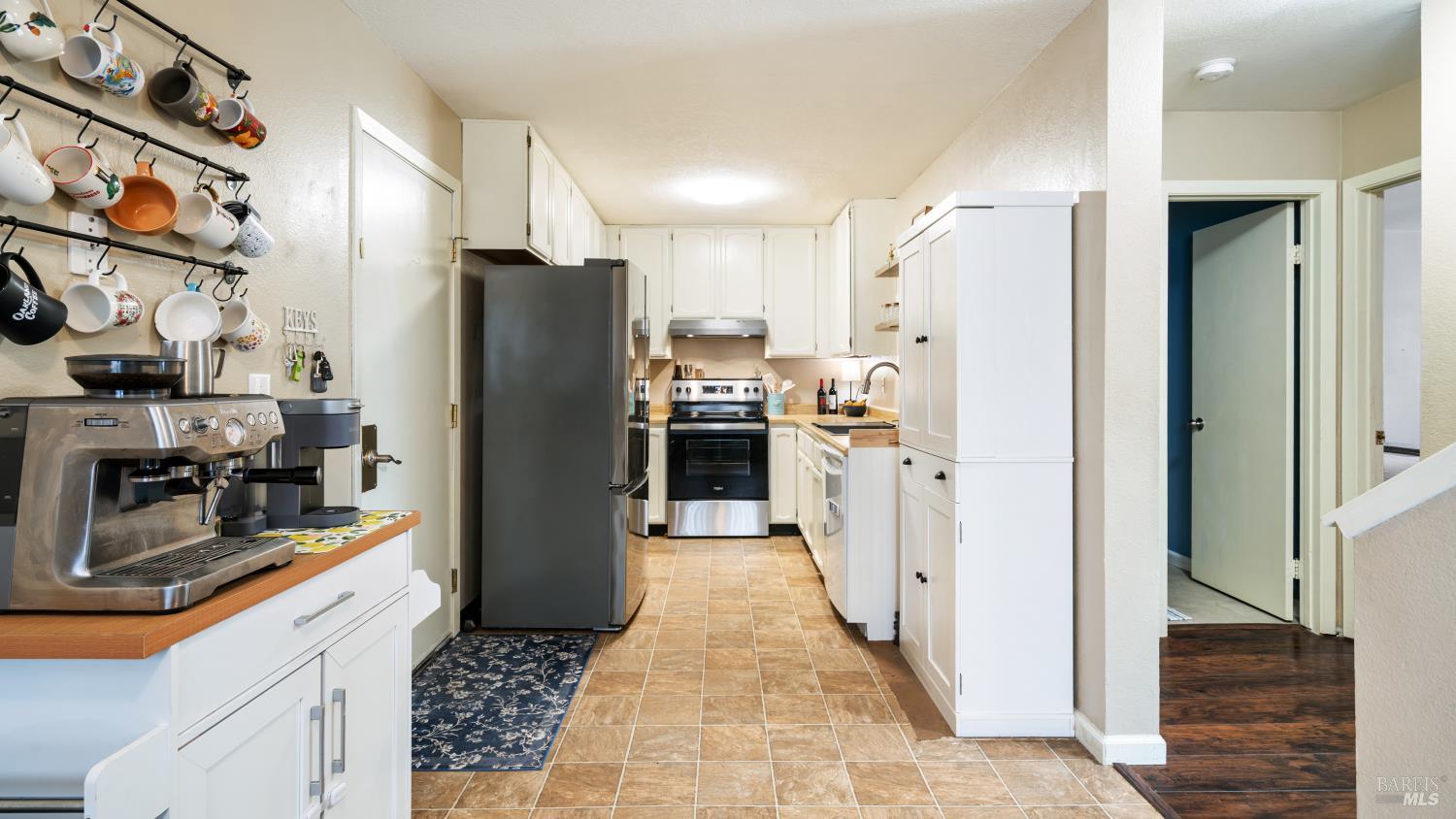 112 Francis Cir