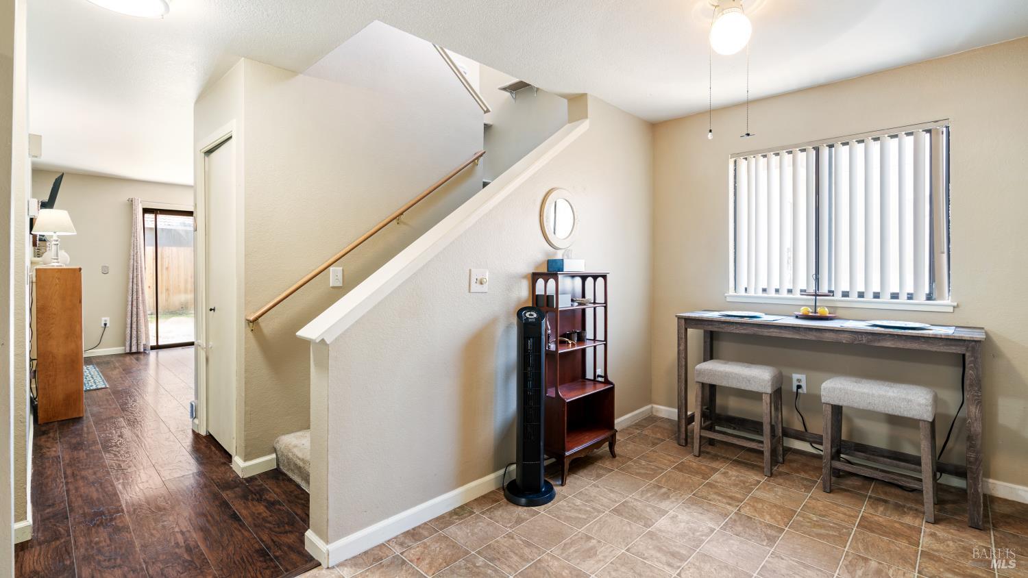 112 Francis Cir