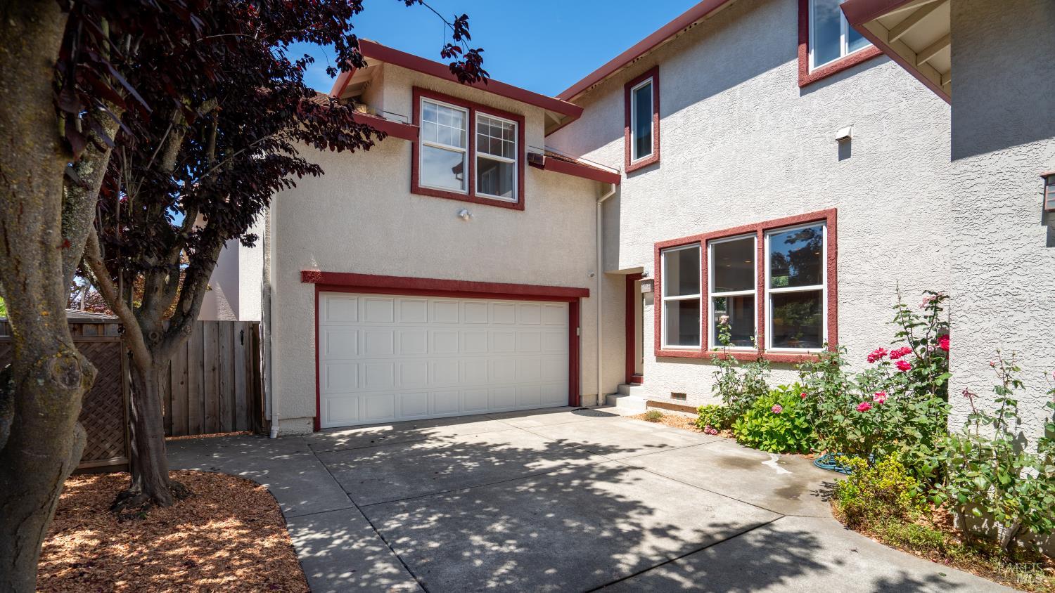 1935 Sestri Ln