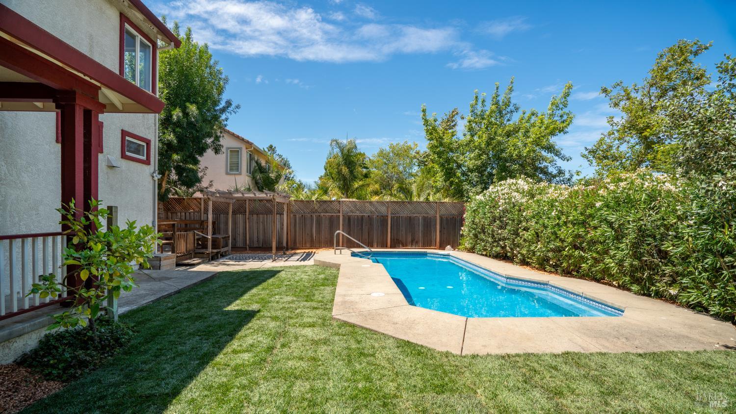 1935 Sestri Ln
