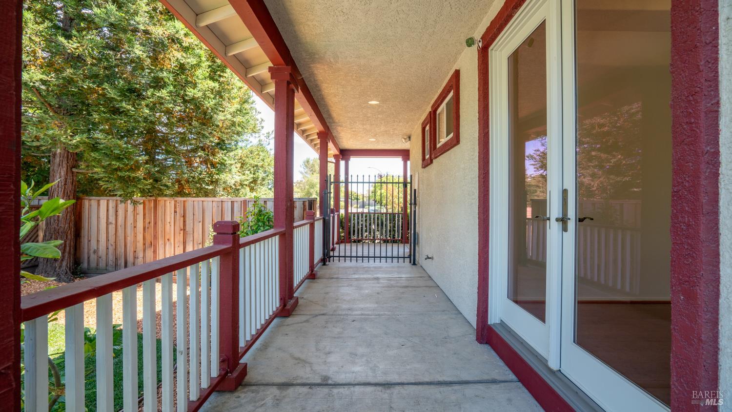 1935 Sestri Ln
