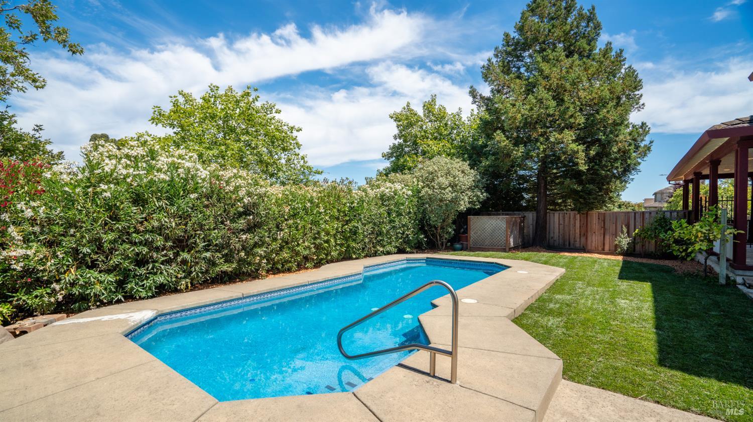 1935 Sestri Ln