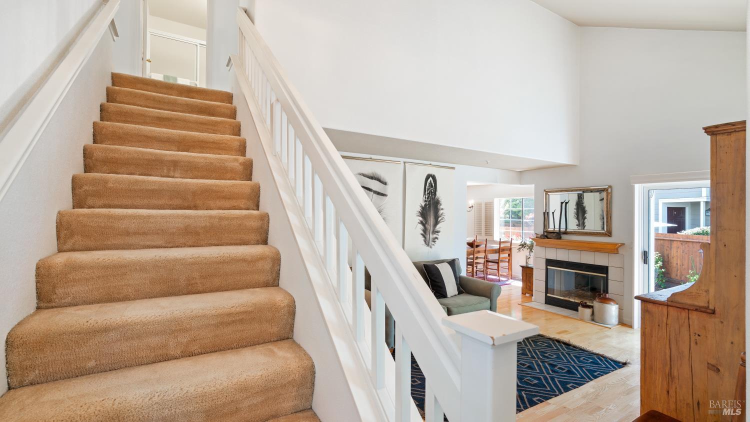 871 Chardonnay Cir