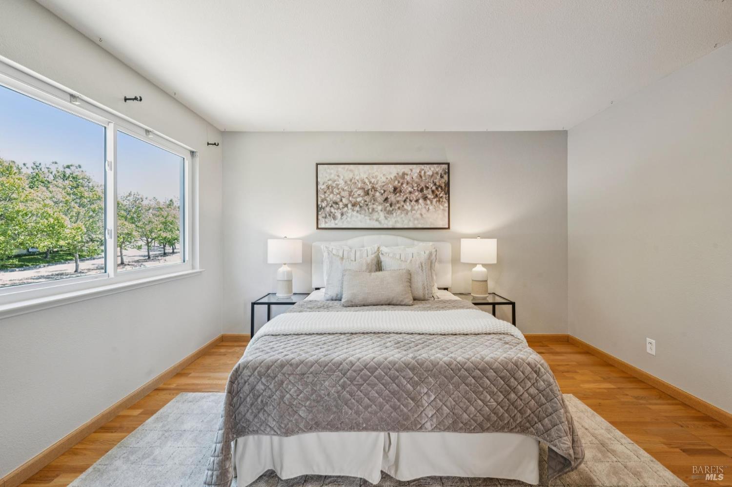 8030 Macaw Ct