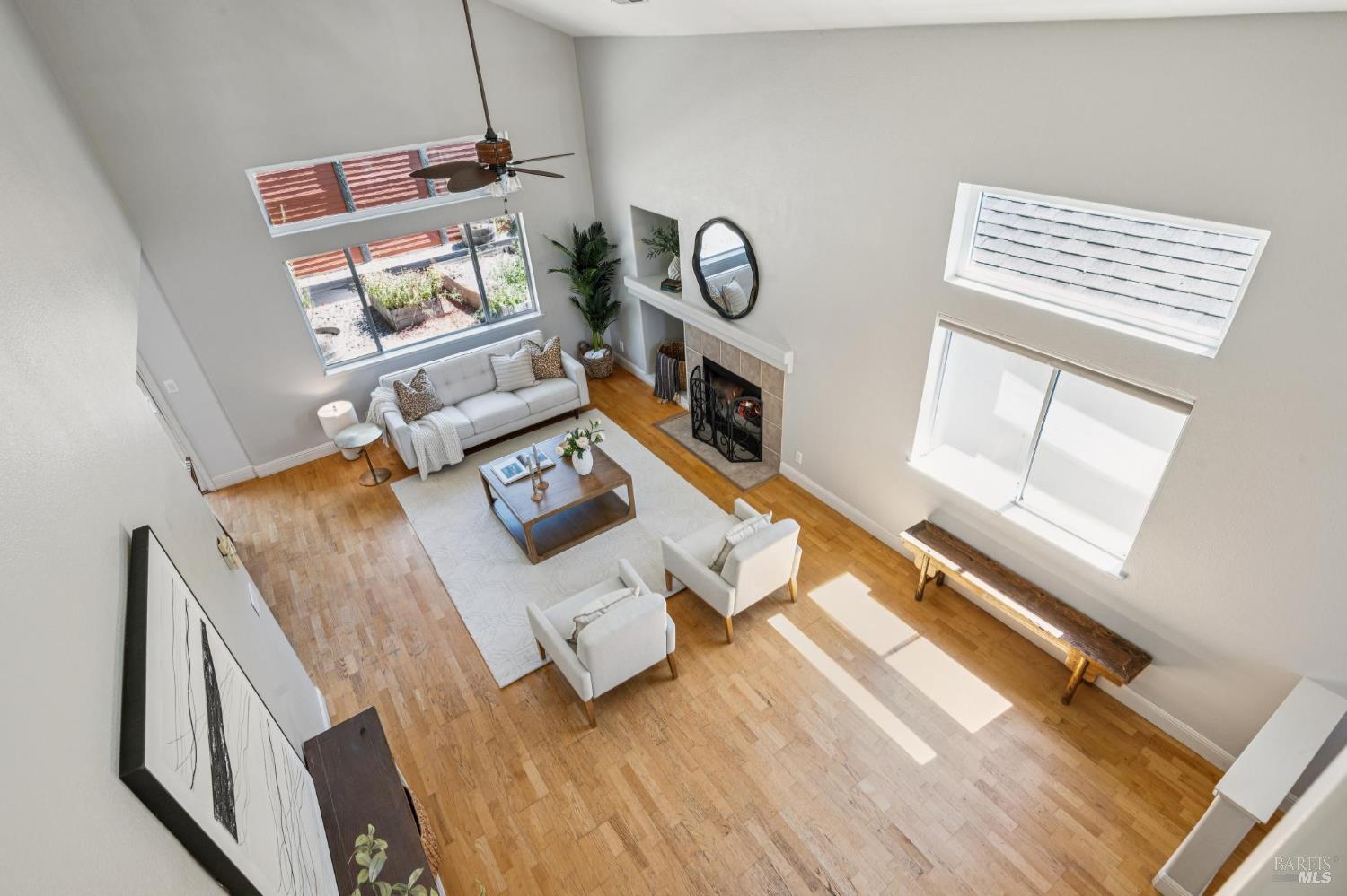 8030 Macaw Ct