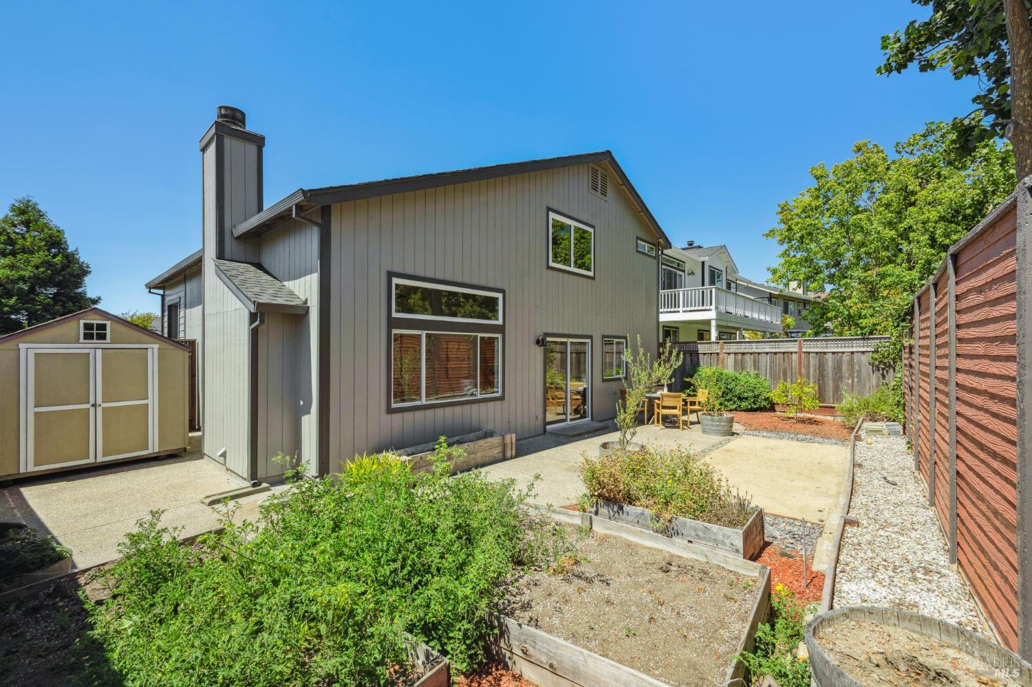 8030 Macaw Ct