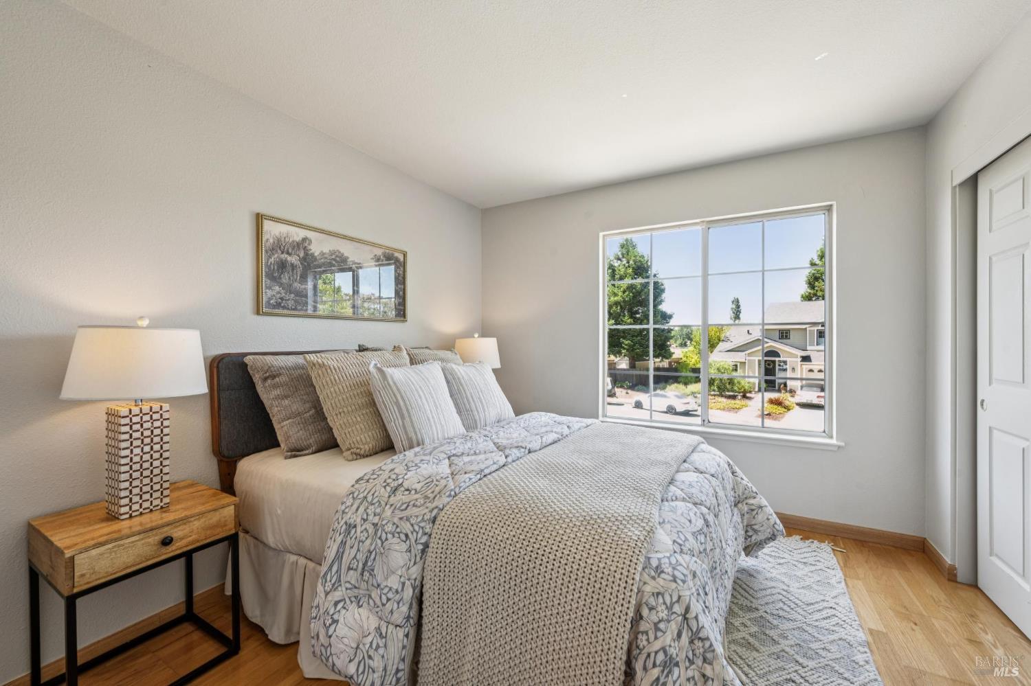 8030 Macaw Ct