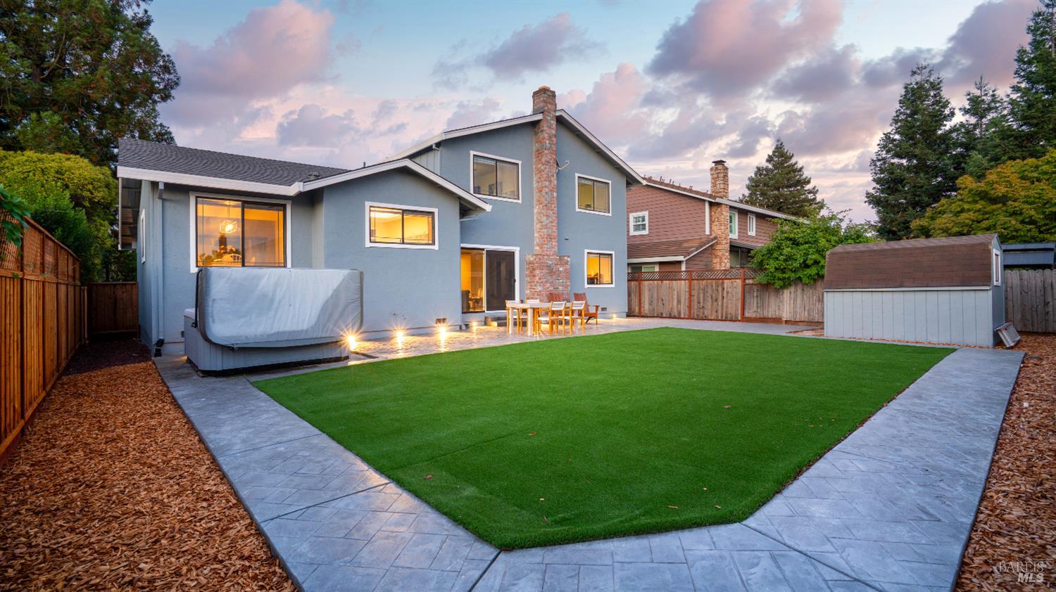 724 Garfield Dr
