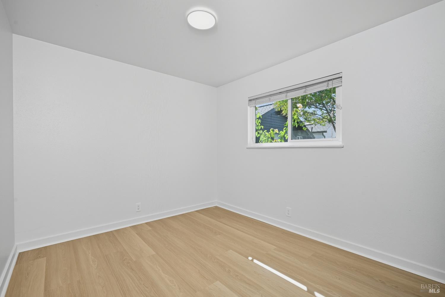 223 Decker St