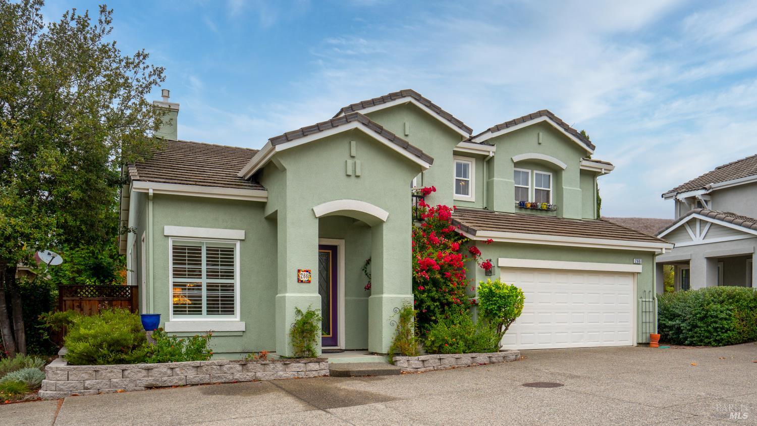 266 Cambridge Ln