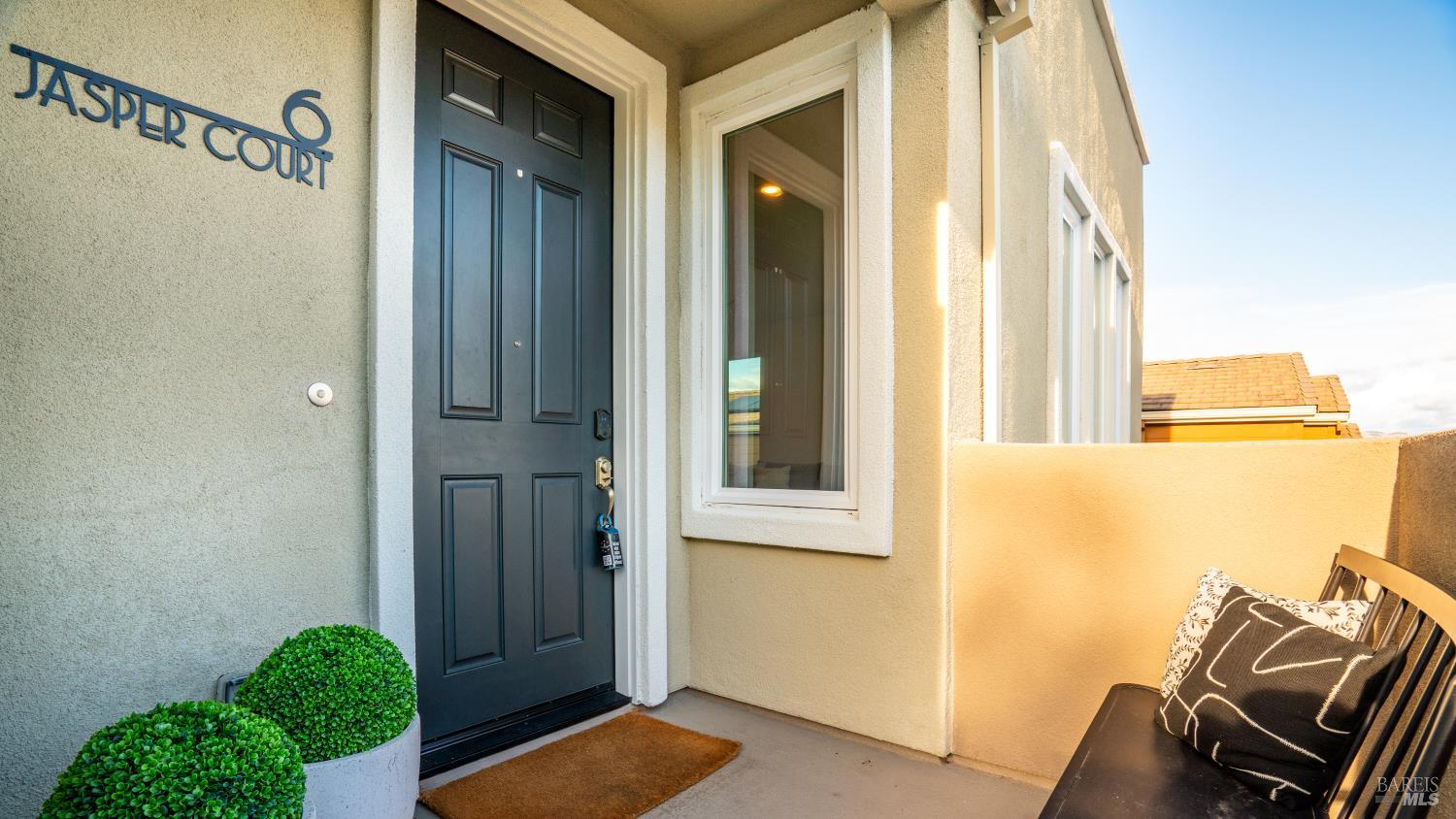 6 Jasper Ct