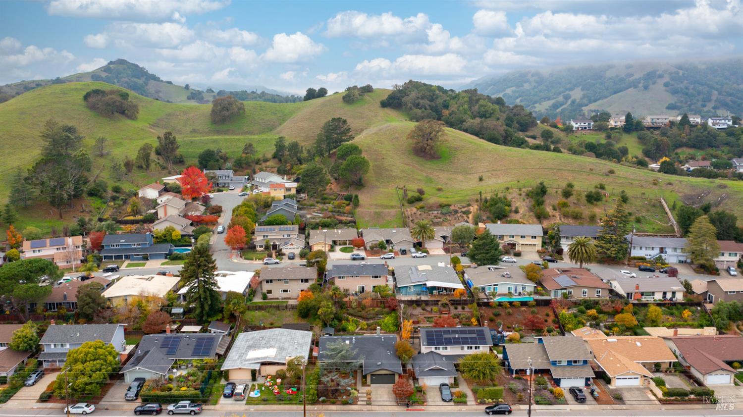 1881 Las Gallinas Avenue